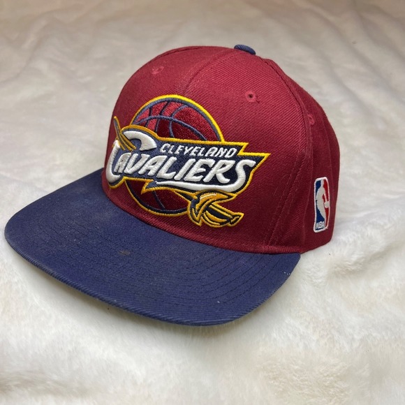 ✨Mitchell & Ness Cleveland‎ Cavaliers NBA Hat Cap Fitted Adult - Picture 1 of 9
